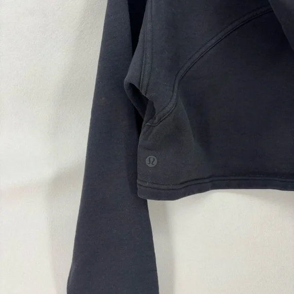 Lululemon All Yours Cropped Hoodie Women’s 6 Black Hooded Sweatshirt Crop - Picture 3 of 11